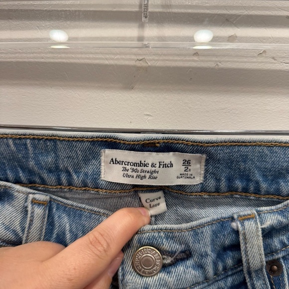 Abercrombie & Fitch The 90s Straight Ultra High Rise Curvy Love Jeans 26 2R - Picture 6 of 8